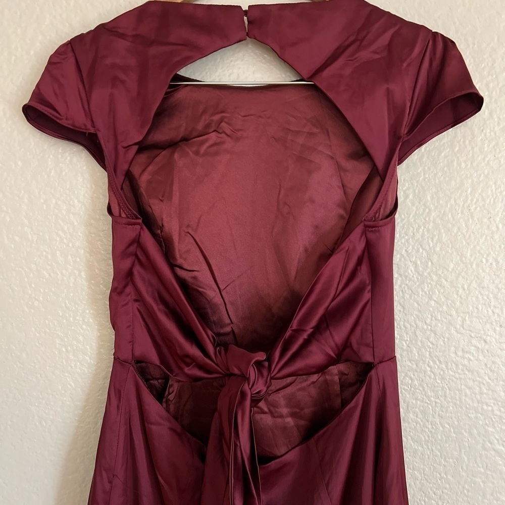 Romance Burgundy Satin Tie-Back Maxi Dress Large NWOT - Picture 4 of 7